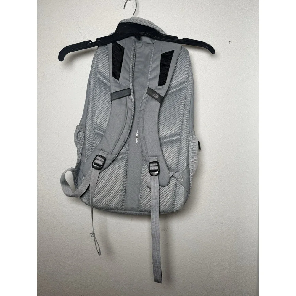 The North Face Connector Flex Vent Gray  Backpack‎ Hiking School Commute Travel